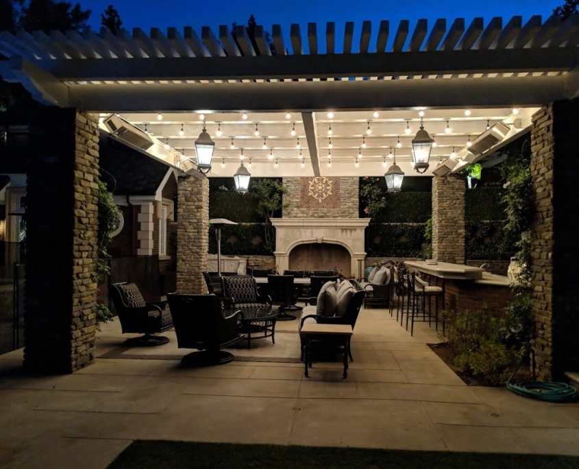Outdoor lighting rental contractors